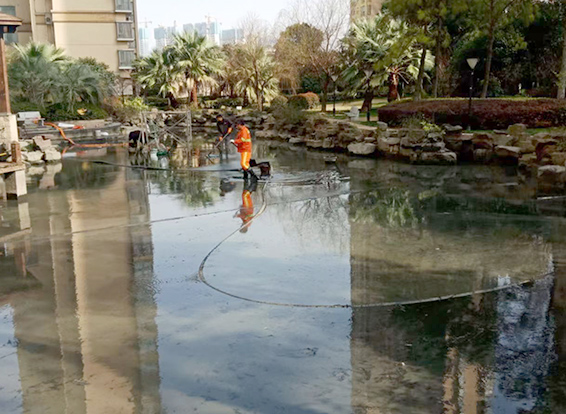 吉水景观池淤泥清理